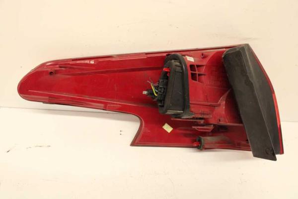 FEU ARRIERE DROIT CITROEN C5 BREAK -10/2010 - Vue 2